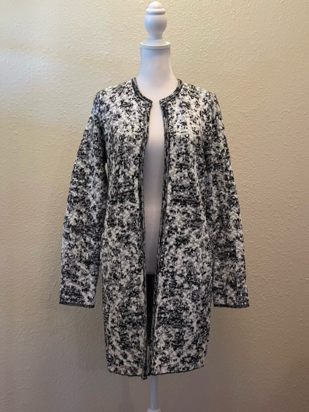 Dana Buchman Women's Black Gray White Open Front Duster Cardigan Sweater M